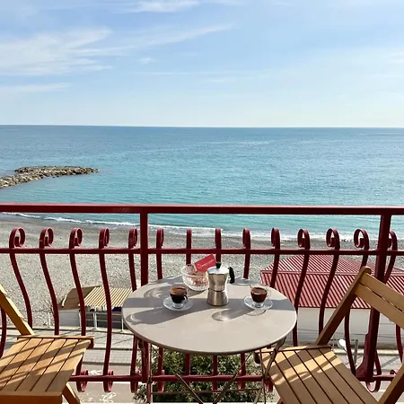 Finestra Sul Mare Apartment *
